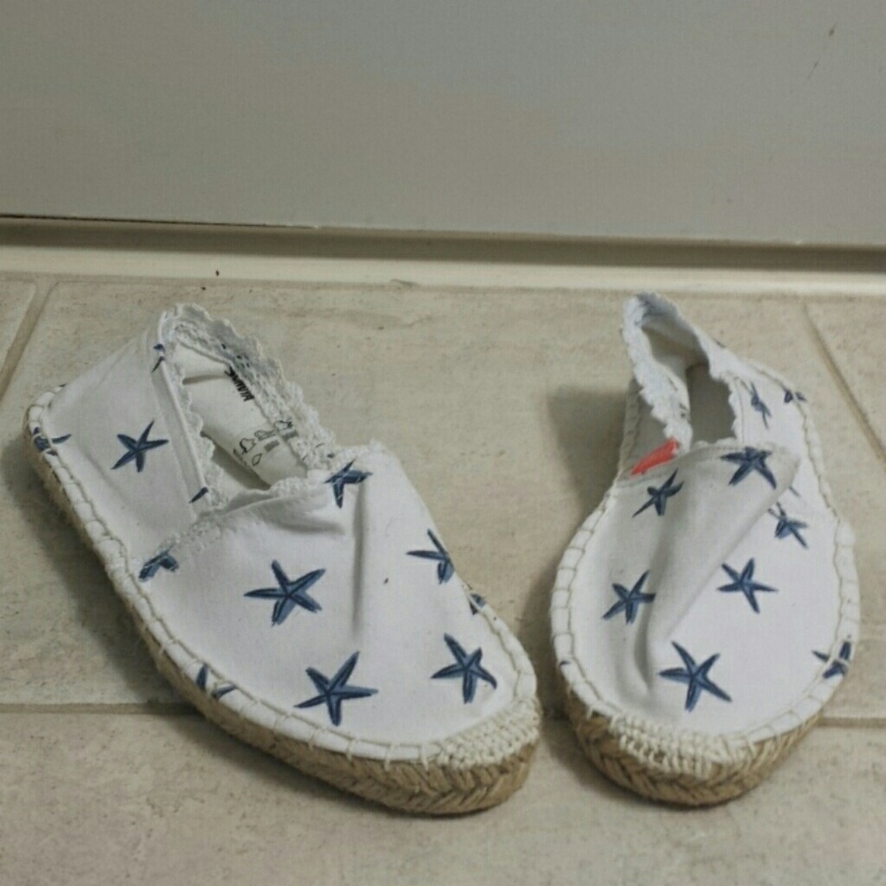Like New Starfish Slip On Shoe for Girls